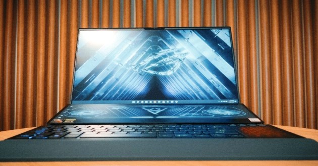 ROG Zephyrus Duo 16 Laptop Terbaik untuk Gaming Streaming Content Creation